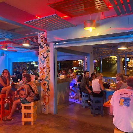 Хостел Bodega Krabi Ao Nang Екстер'єр фото