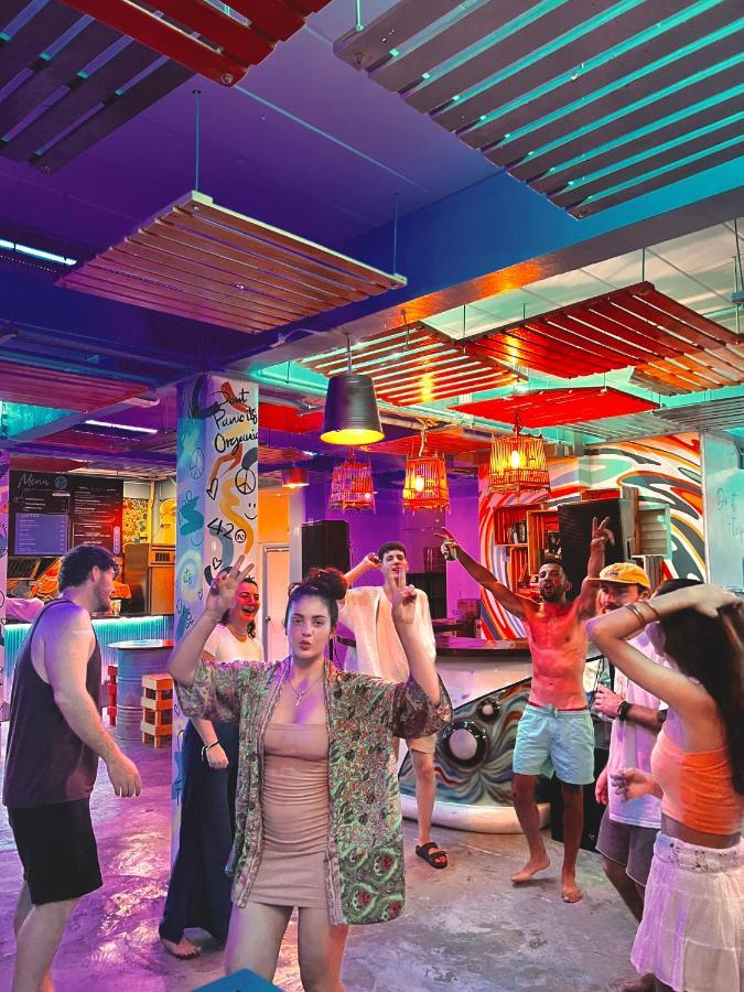 Хостел Bodega Krabi Ao Nang Екстер'єр фото
